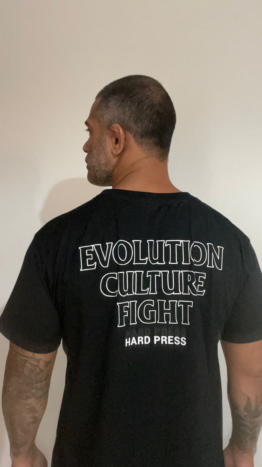 𝐓-𝐒𝐡𝐢𝐫𝐭 - 𝐃𝐚𝐫𝐜. 𝟐𝟎𝟐𝟔