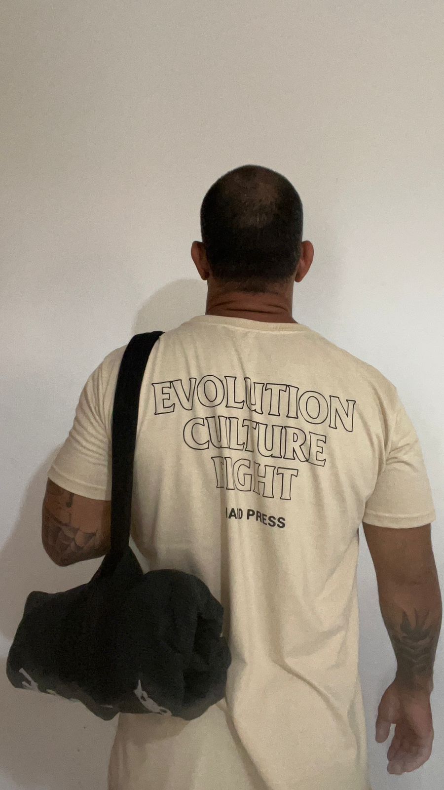 𝐓-𝐒𝐡𝐢𝐫𝐭 - 𝐃𝐚𝐫𝐜. 𝟐𝟎𝟐𝟔